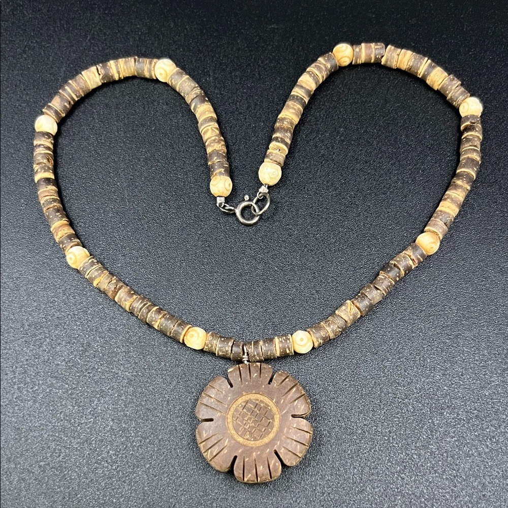 Vintage Carved Wood Sunflower Pendant 15” Necklace
